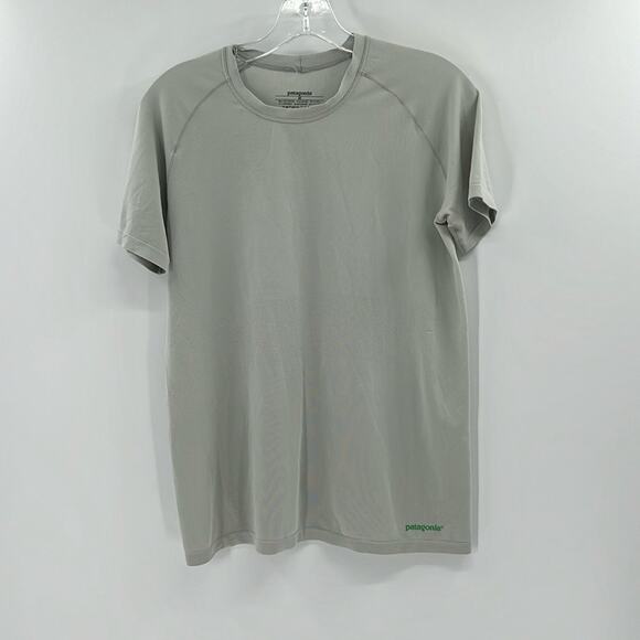 Patagonia Women's Short Sleeved Gamut Shirt - Light Gray - Medium - Picture 1 of 7